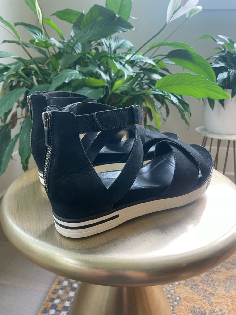 Eileen Fisher Sport Platform Gladiator Sandal Black Nubuck Sz 8.5 - Picture 4 of 9